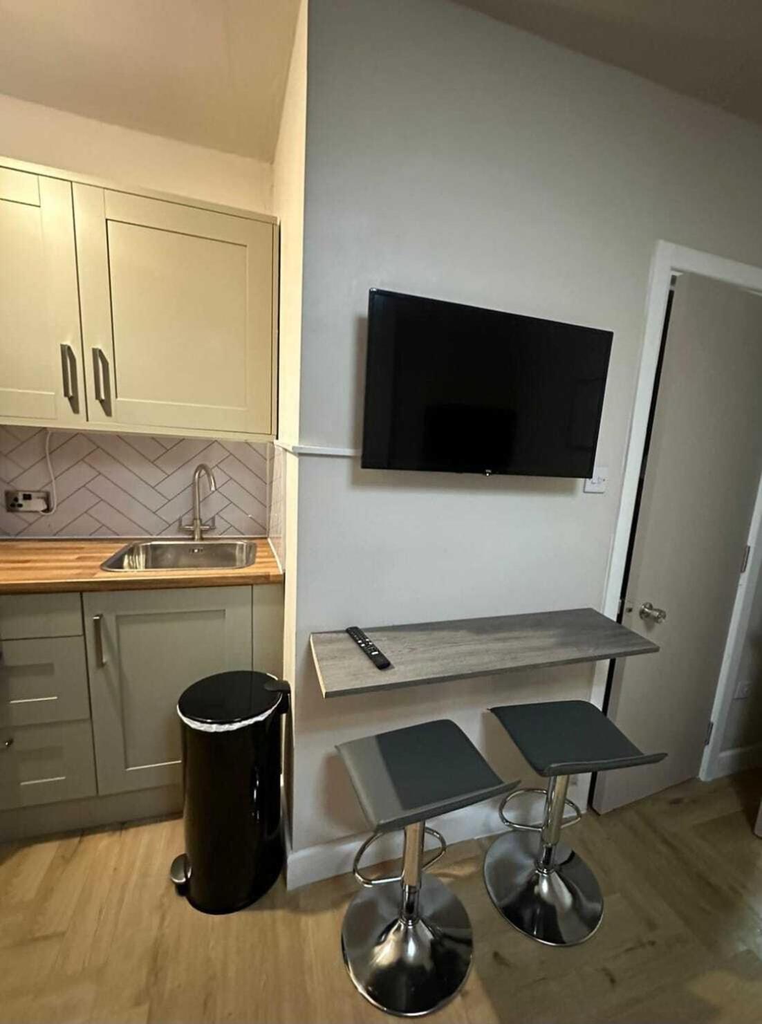 Camden Town Bed and Breakfast Londra Esterno foto